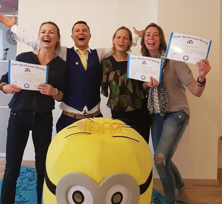 Smieklu Jogas līderu apmācība